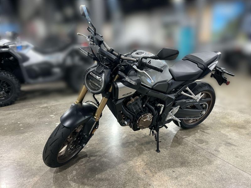 Used 2024 Honda CB650R Image 21