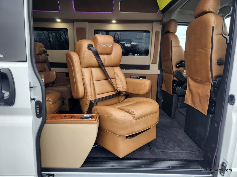 New 2026 RAM Promaster 2500 Slt+ Window Van High Roof 159' Wb