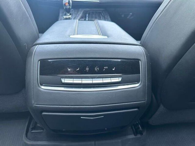 2023 Cadillac Escalade AWD V-Series