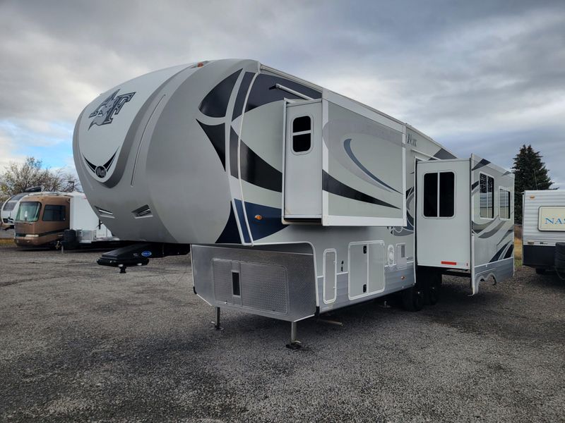 Used 2020 NORTHWOOD MFG ARCTIC FOX 29-5T Image 6