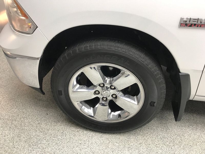 2014 RAM 1500 Big HornImage 3