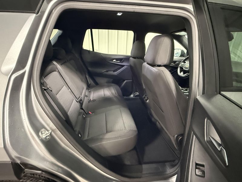Used 2026 Chevrolet Equinox AWD LTImage 9