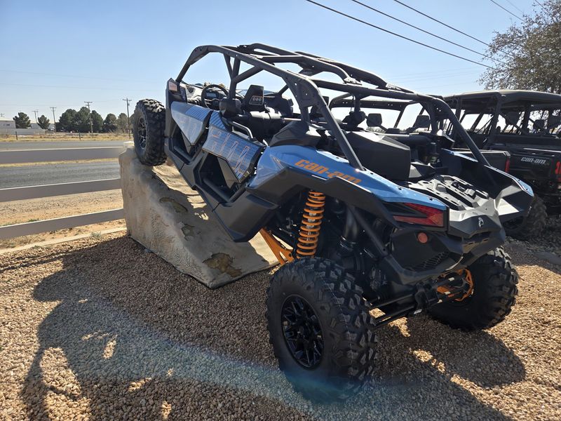 2025 Can-Am MAVERICK X3 MAX DS TURBO SCANDI BLUE AND ORANGE CRUSHImage 3