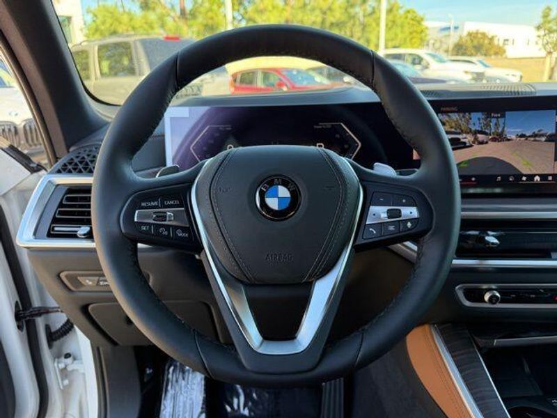 New 2026 BMW X5 xDrive40iImage 21