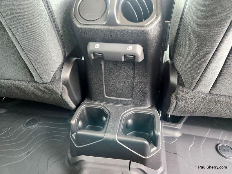 New 2025 Jeep Wrangler 4-door Sport S