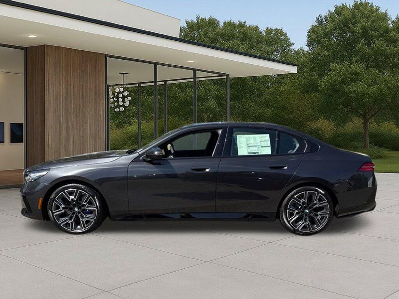New 2027 BMW 5 Series 530iImage 12