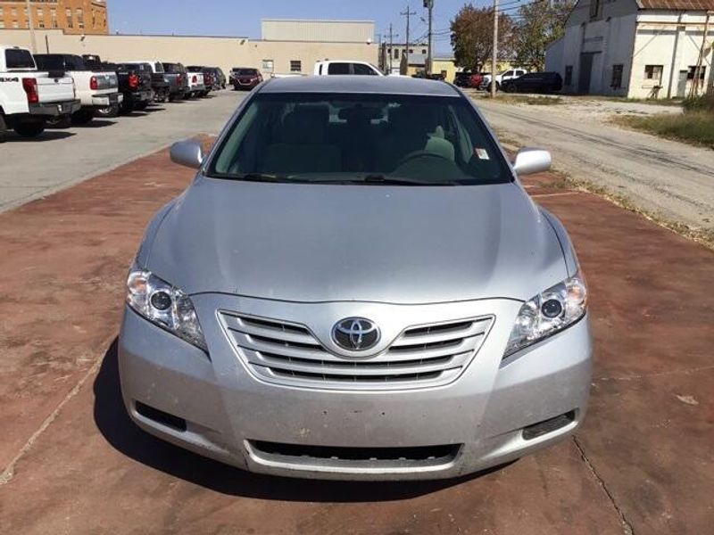 2009 Toyota Camry LEImage 8