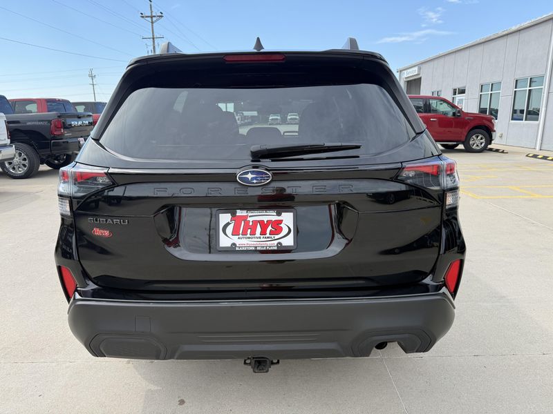 Used 2025 Subaru Forester PremiumImage 34