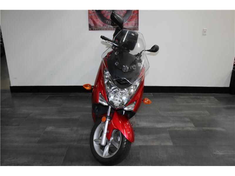 Used 2020 Yamaha XC155 Image 2