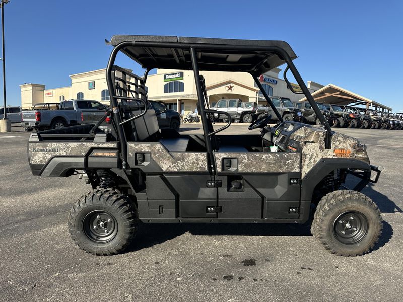 2025 Kawasaki MULE PROFXT 1000 LE TRUETIMBER STRATAImage 4