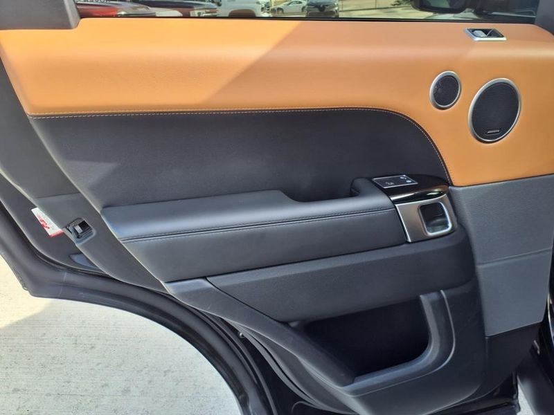 2020 Land Rover Range Rover Sport HSE DynamicImage 23