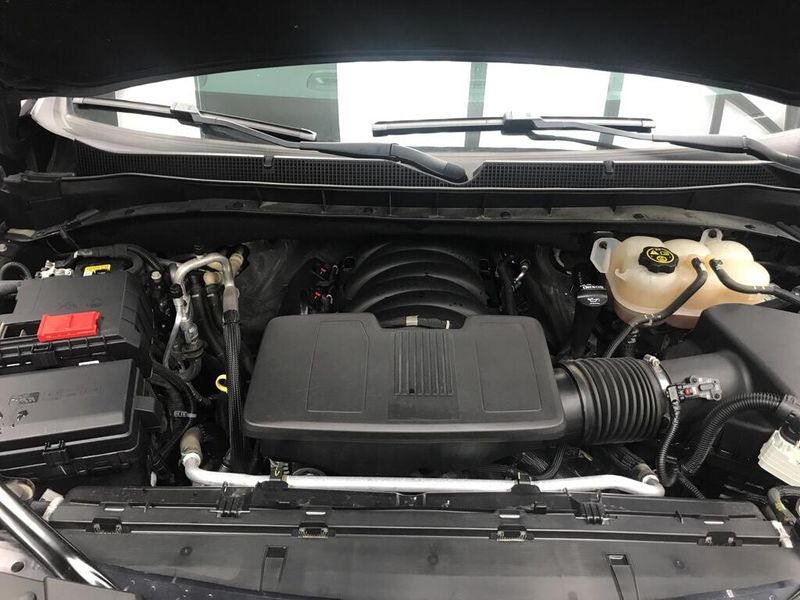 Used 2023 Chevrolet Tahoe RSTImage 28