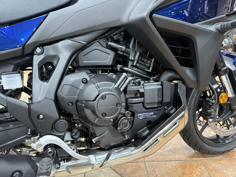 New 2025 Honda NT1100 DCT Image 8