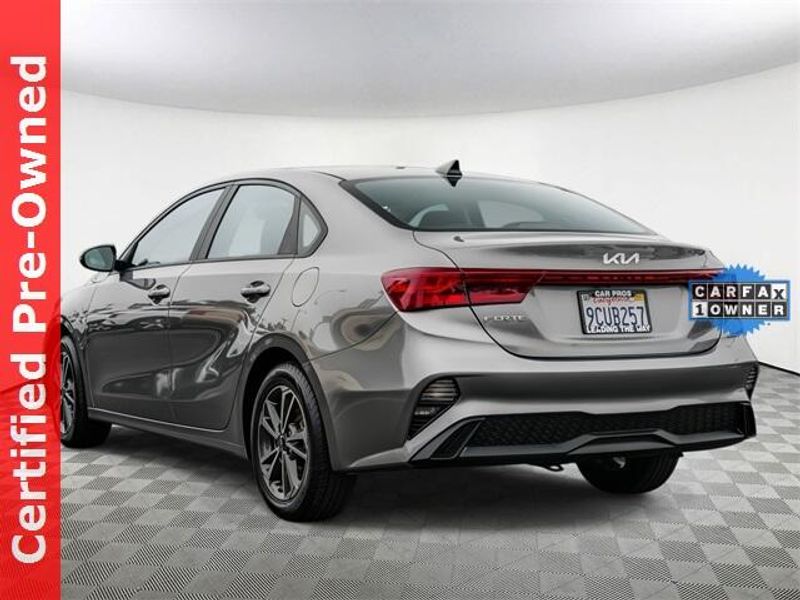 Used 2023 Kia Forte LXSImage 6