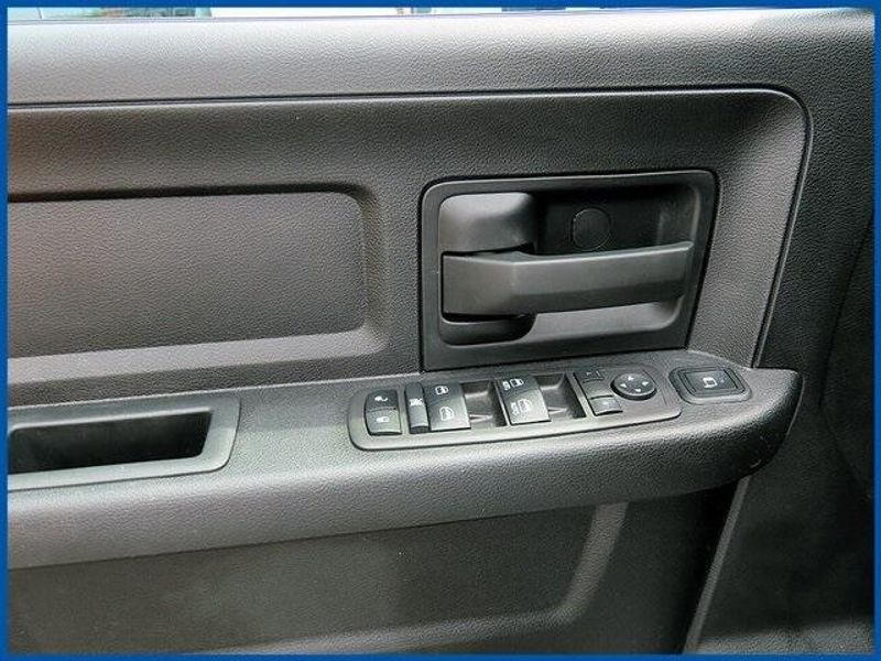 2024 RAM 3500 TradesmanImage 13