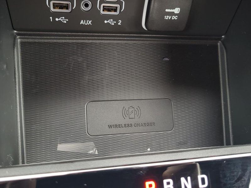 New 2025 Jeep Grand Cherokee L Limited 4x4Image 22