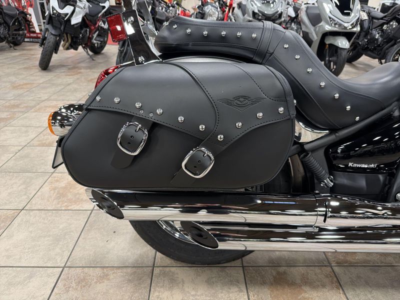 New 2026 Kawasaki VULCAN 900 CLASSIC LT Image 21