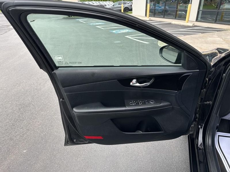 2019 Kia Forte SImage 24