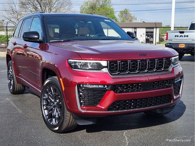New 2026 Jeep Grand Cherokee Summit 4x4