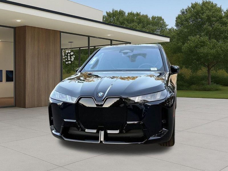 New 2026 BMW iX xDrive45Image 3