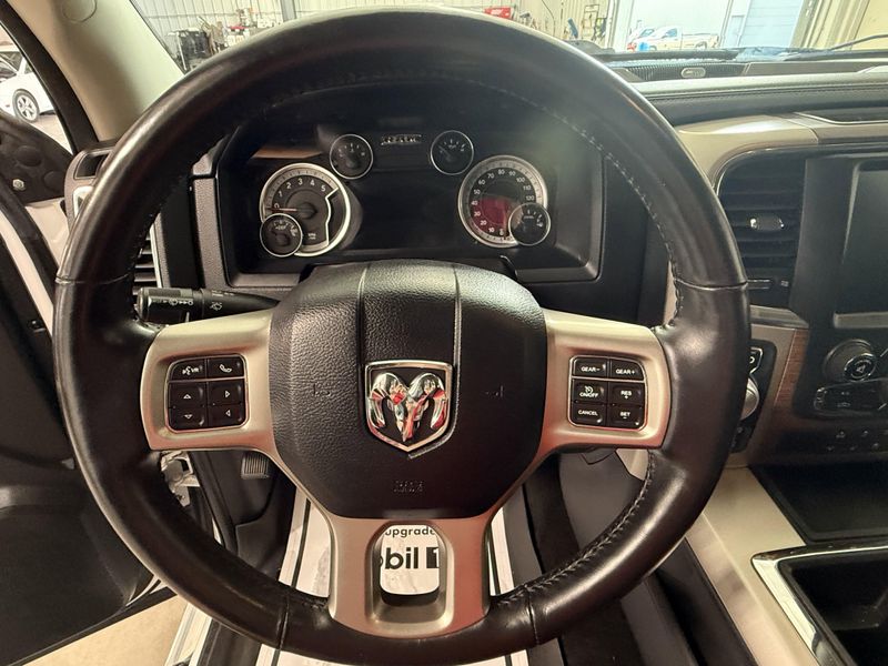 Used 2015 RAM 1500 LaramieImage 23