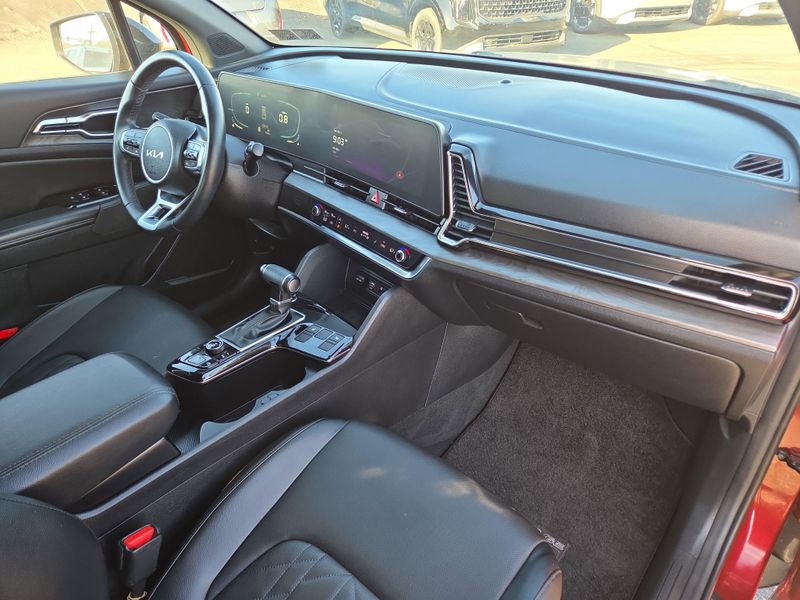 2023 Kia Sportage X-Line photo 17