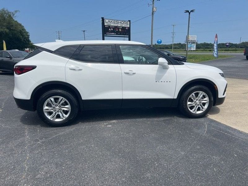 2019 Chevrolet Blazer BaseImage 8