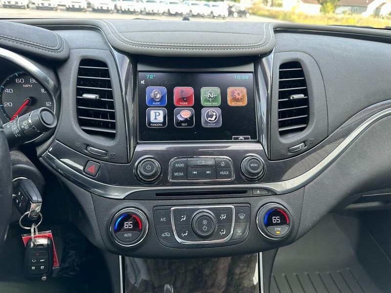 2015 Chevrolet Impala 2LT photo 6