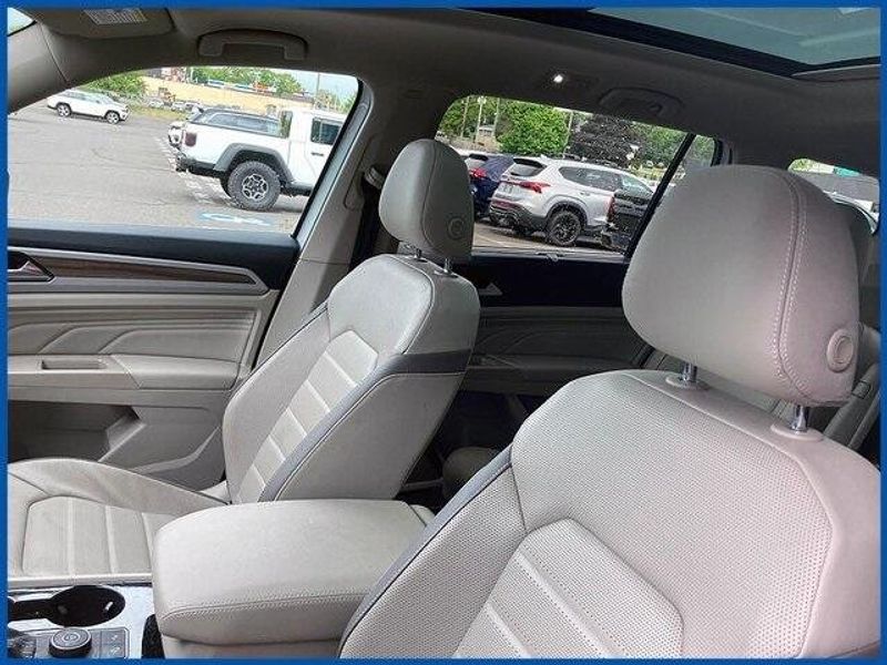 2021 Volkswagen Atlas SEL PremiumImage 15