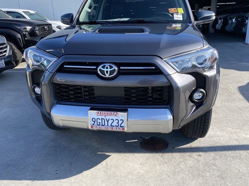 2023 Toyota 4Runner TRD Off-Road PremiumImage 9