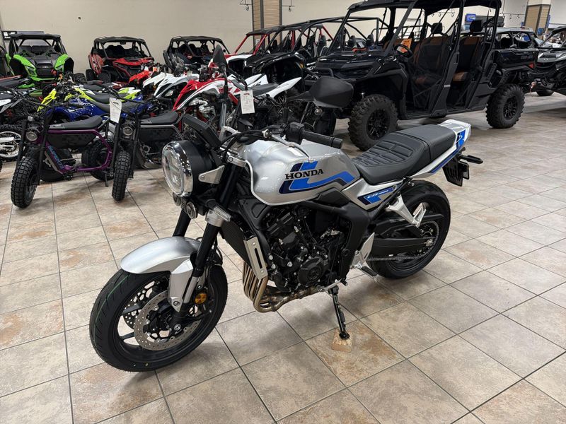 New 2026 Honda CB1000F Image 13