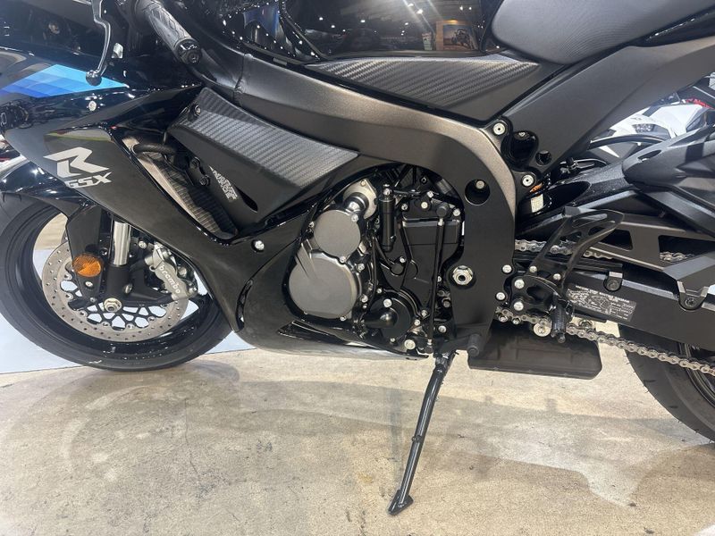 New 2027 Suzuki GSX-R600 Image 15