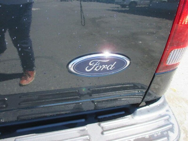 2006 Ford F-250 Image 9