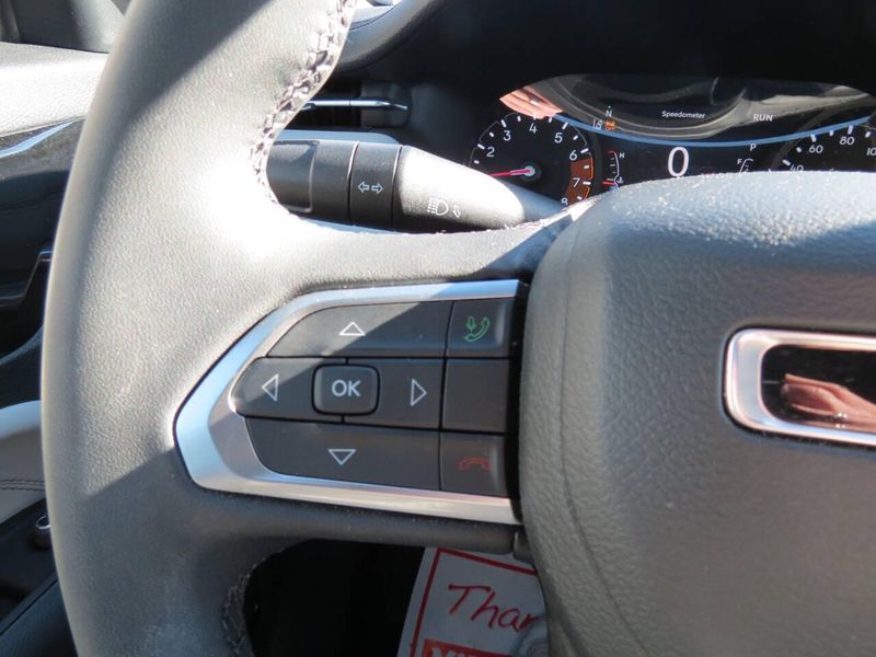Used 2023 Jeep Compass Limited 4x4 4dr SUVImage 13