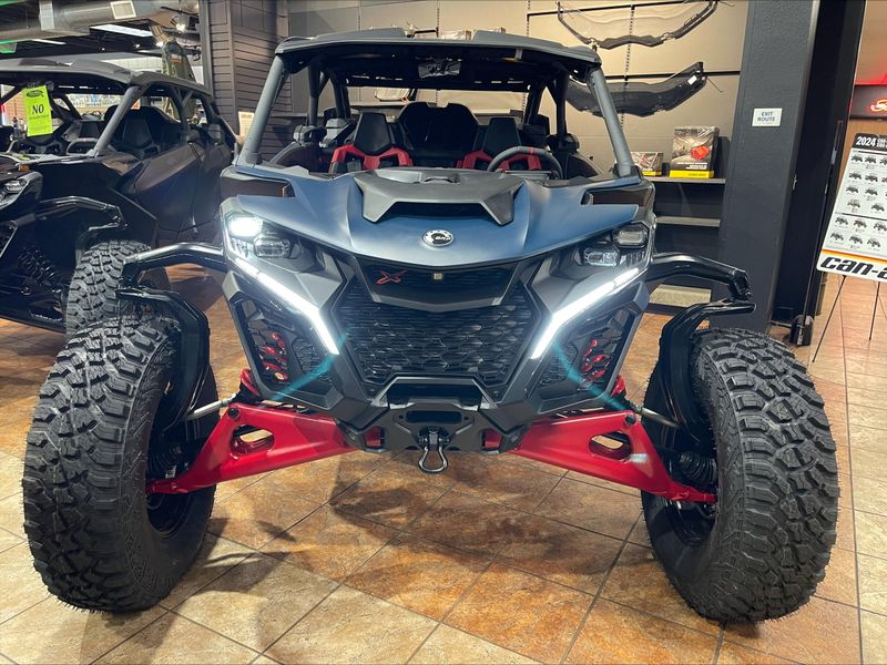 2025 Can-Am MAVERICK R MAX X RS WITH SMART-SHOX 999T DCT Image 9