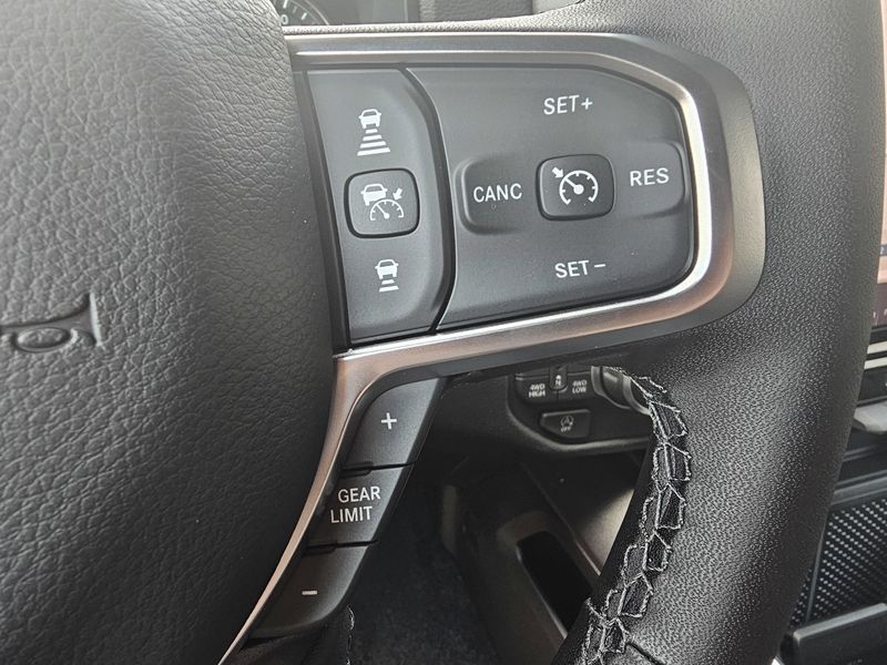 New 2025 RAM 1500 Big HornImage 22