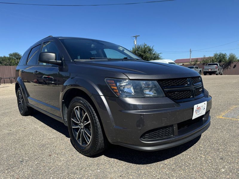 2018 Dodge Journey SEImage 2