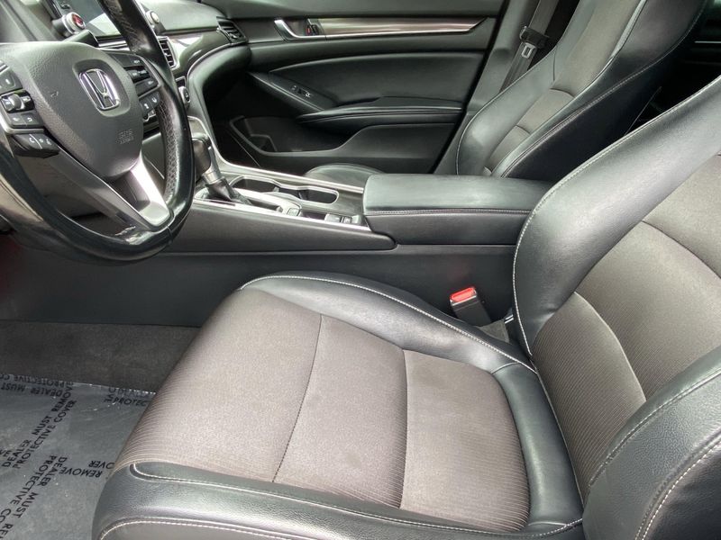 2018 Honda Accord Sedan Sport 1.5TImage 17