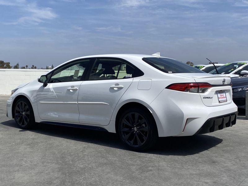 2024 Toyota Corolla SEImage 6