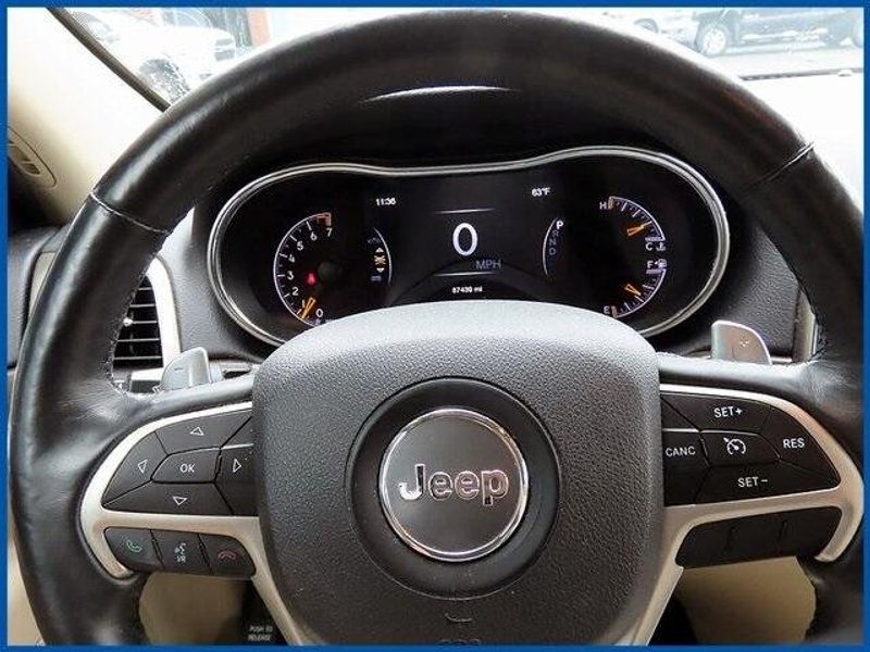 2017 Jeep Grand Cherokee LimitedImage 15