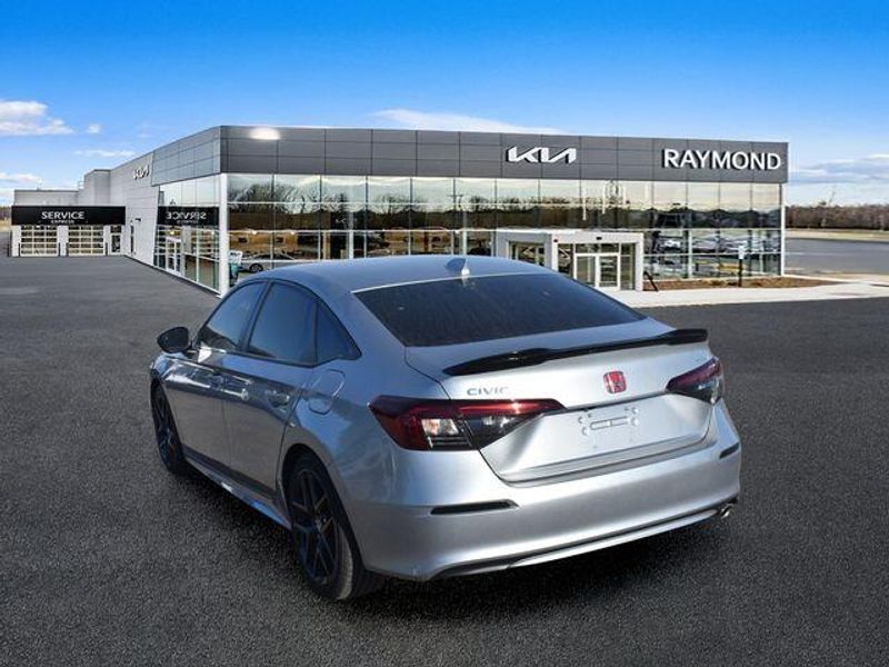 Used 2025 Honda Civic SportImage 5