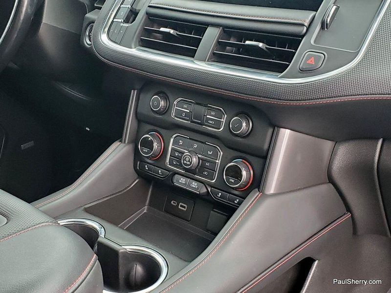 2021 Chevrolet Tahoe RSTImage 6