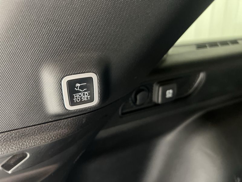 Used 2025 Jeep Grand Cherokee LimitedImage 13