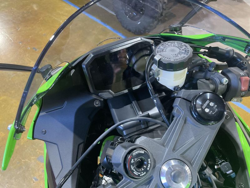 New 2027 Kawasaki NINJA ZX-6R ABS Image 18