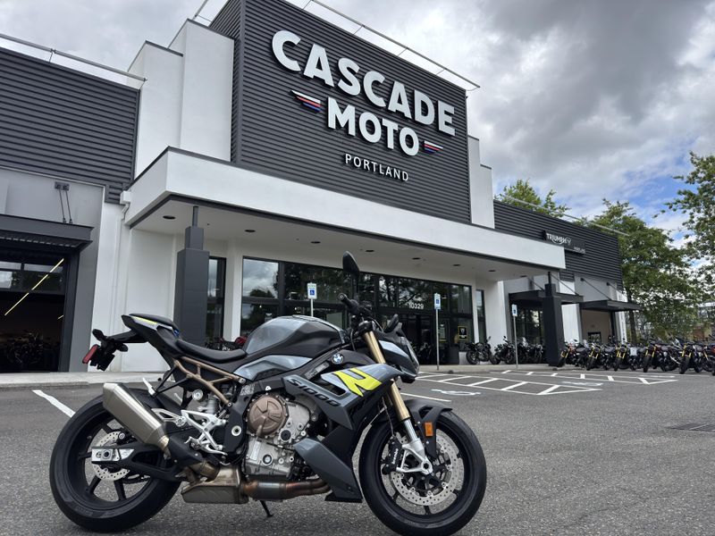 2023 BMW S 1000 R 