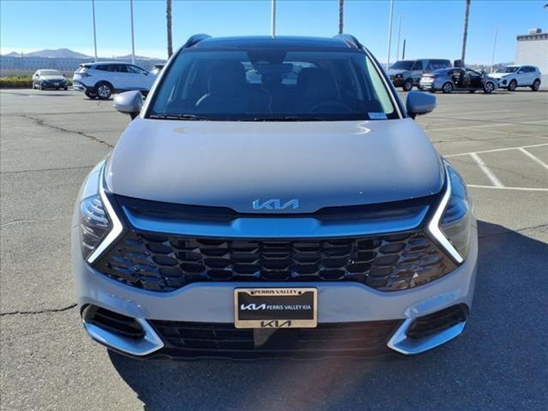 2025 Kia Sportage SXImage 2