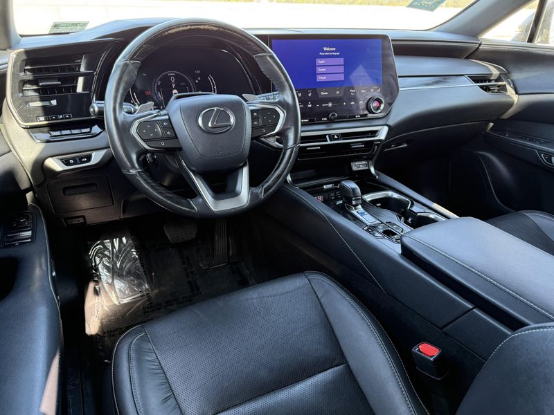 Used 2023 Lexus RX 350h Premium PlusImage 28