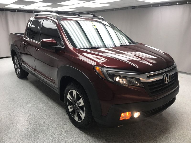 2019 Honda Ridgeline RTLImage 22