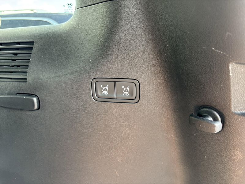 Used 2024 Hyundai Santa Fe LimitedImage 15