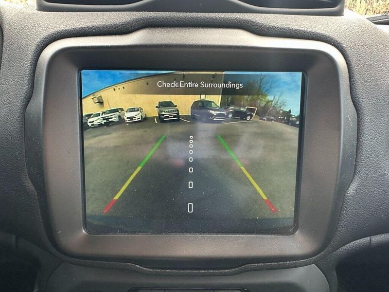 2022 Jeep Renegade LatitudeImage 6